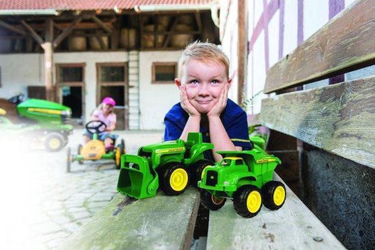 Britains 42952 - Britains Britains 42952 John Deere zandbak kiepwagen en tractor - Britains 42952