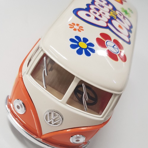 Kinsmart 520020 - Kinsmart Kinsmart VW classical bus flowerpower dc met pullback motor 1:32 - Kinsmart 520020